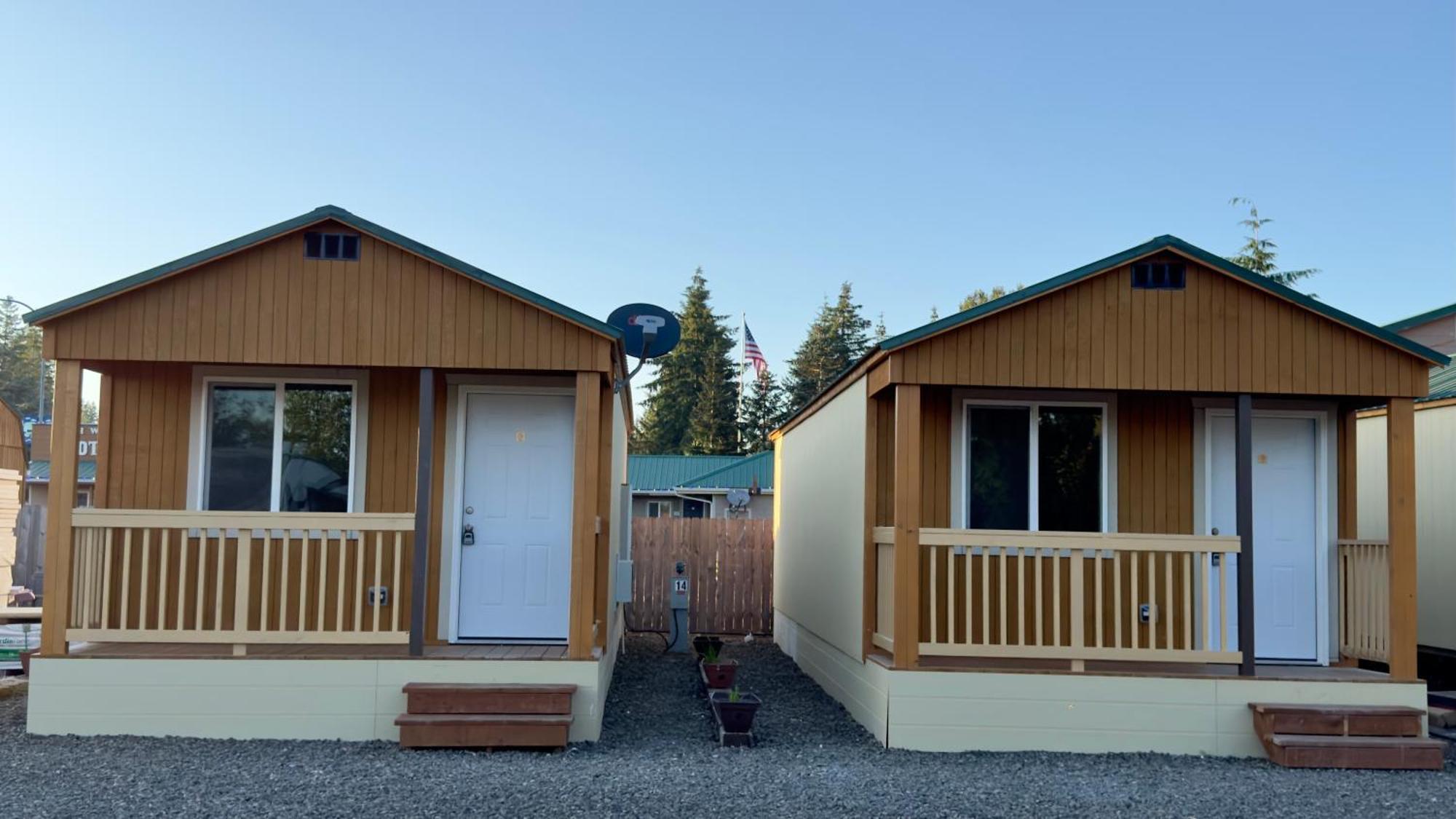 Far West Cabin-Tiny Homes Rental Forks Eksteriør bilde